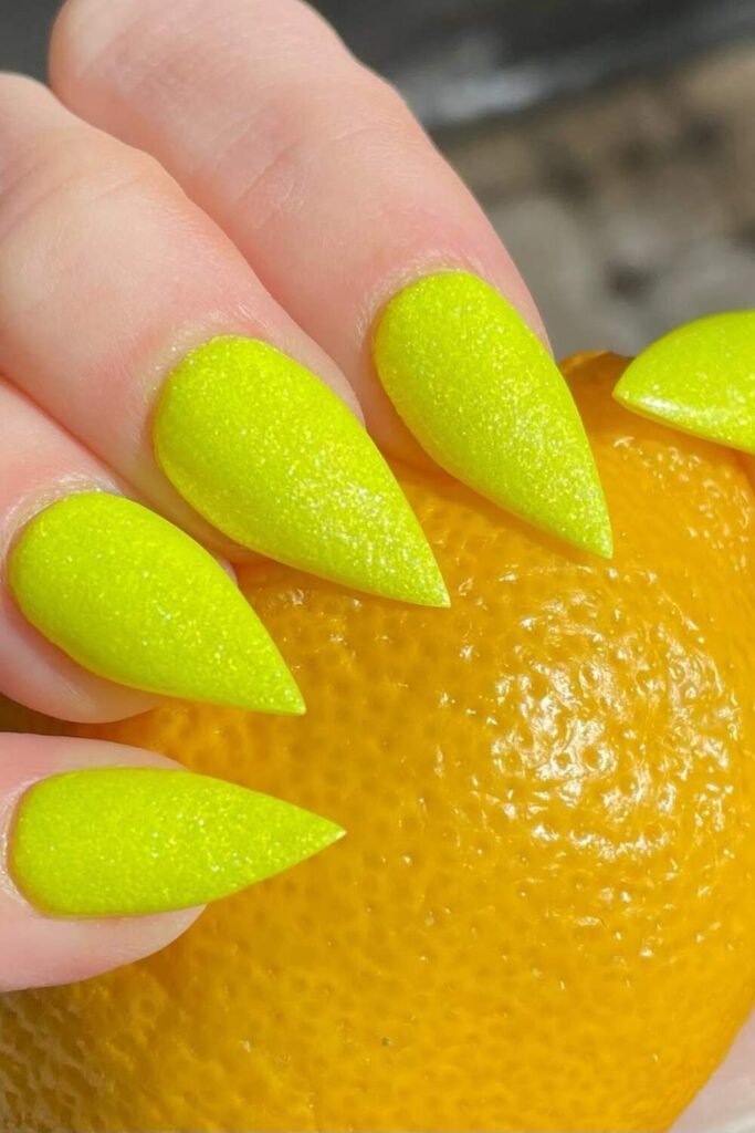 lemon textured arrowhead nails shape